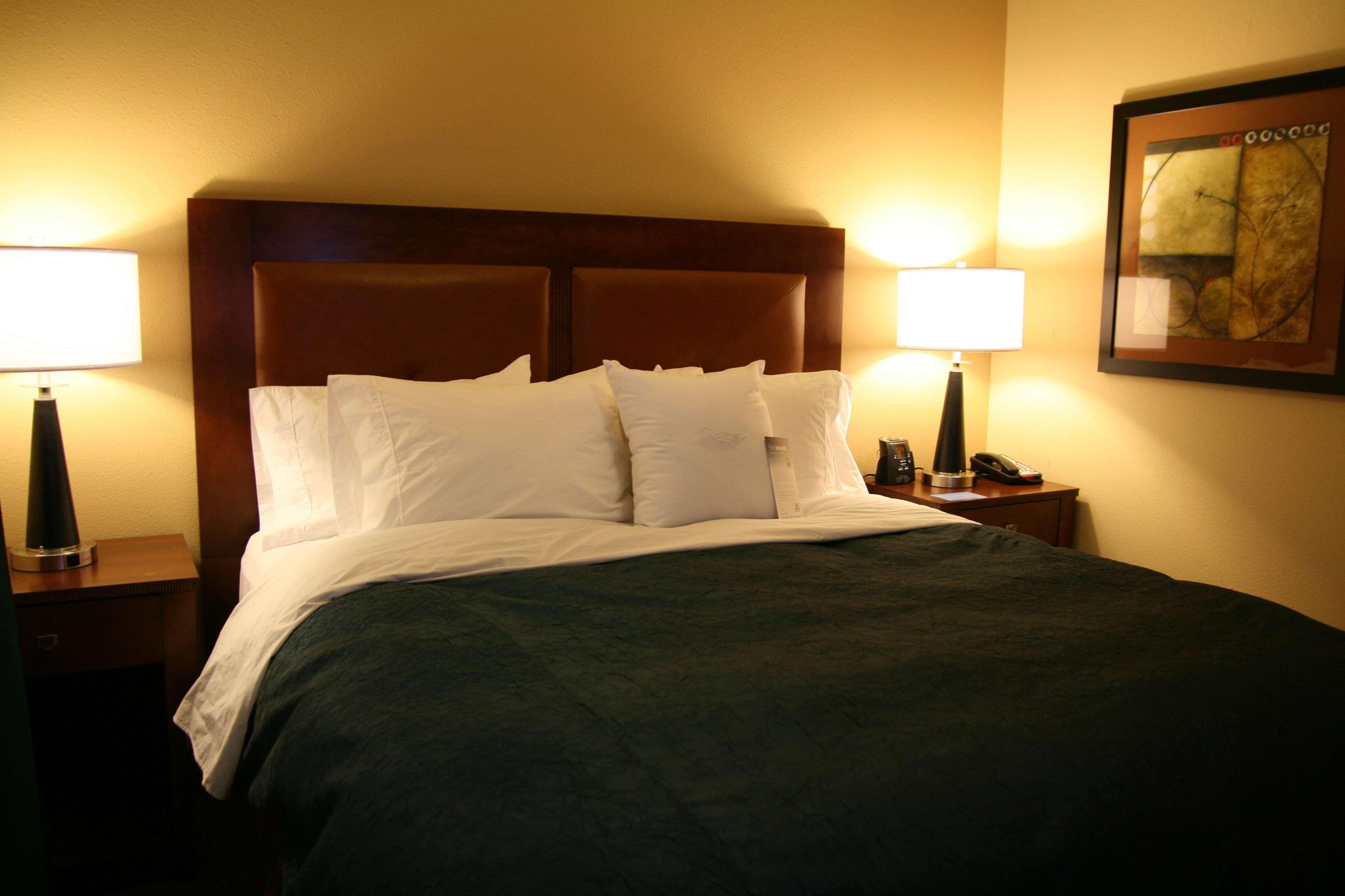 Homewood Suites By Hilton Фейетвилл Номер фото